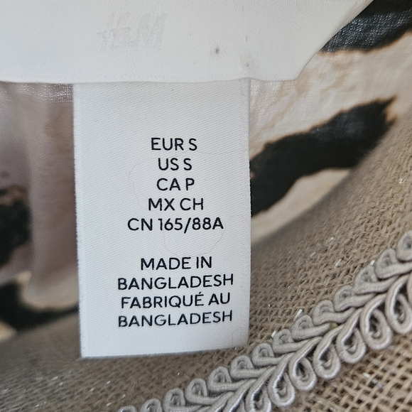 H&M Black and Cream Patterned Dress - Picture 4 of 5